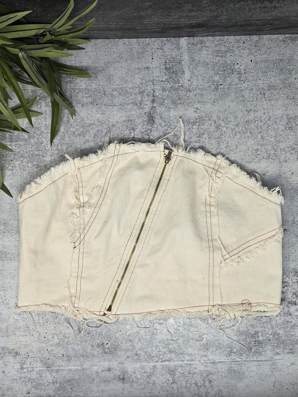 Shein Cream Denim Asymmetrical Zip Cropped Strapless Top Size Large Going Out